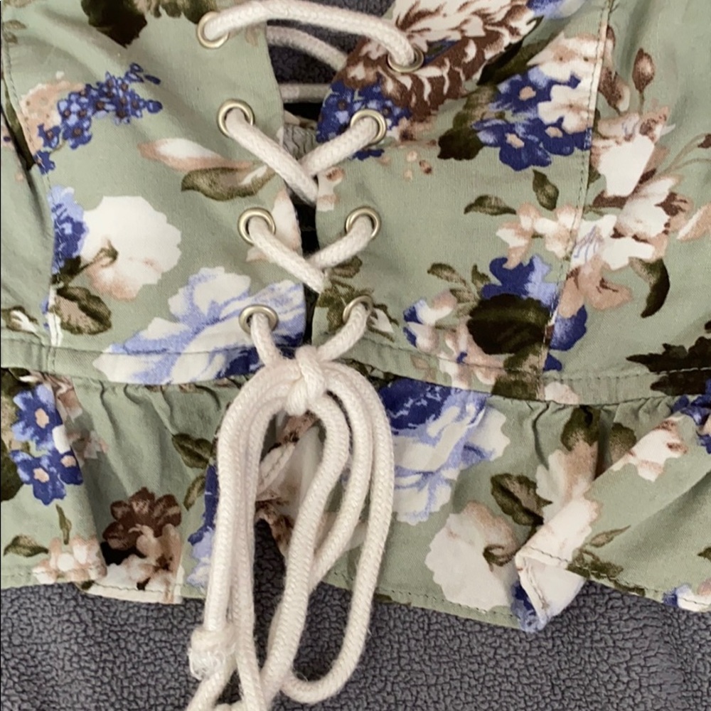 Matching set - Picture 4 of 4